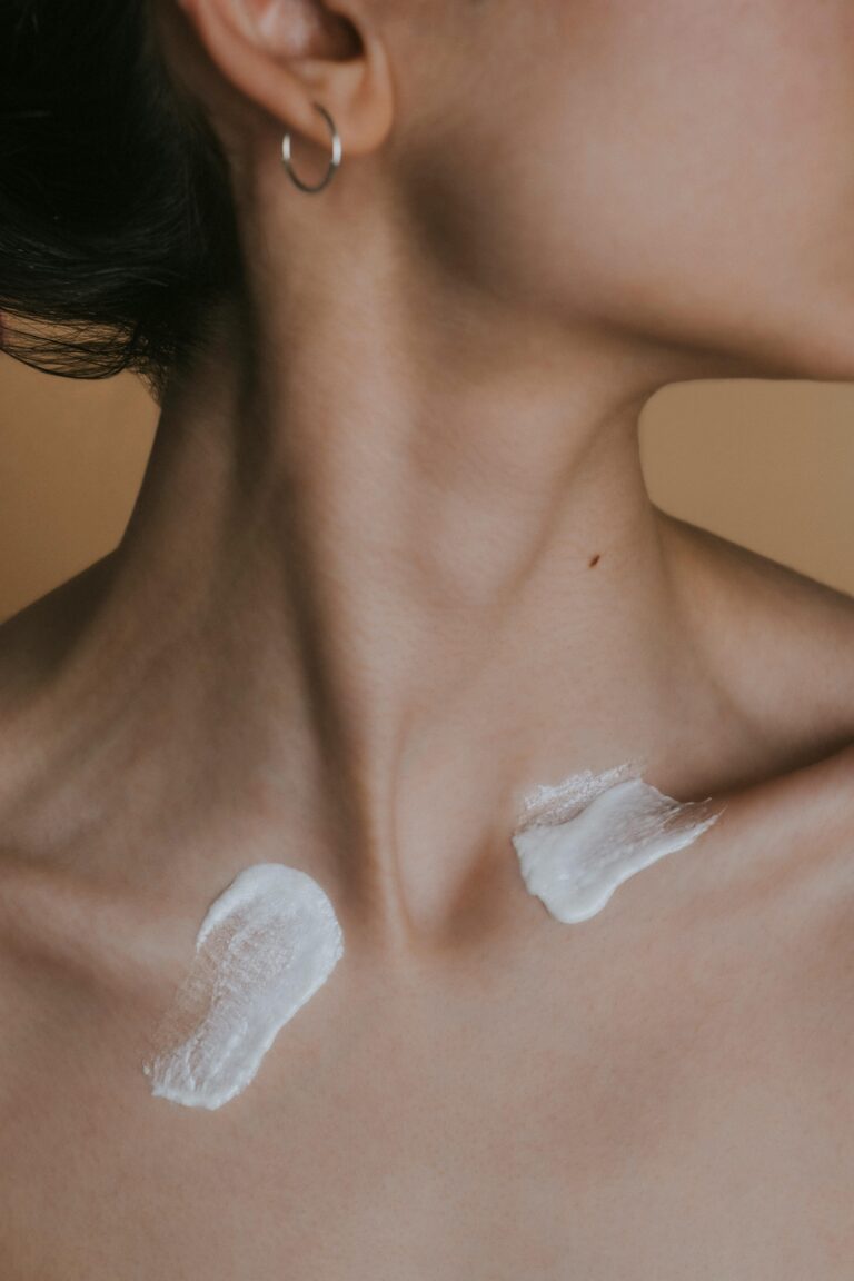 Crème raffermissante pour peau sèche Nos meilleures astuces
