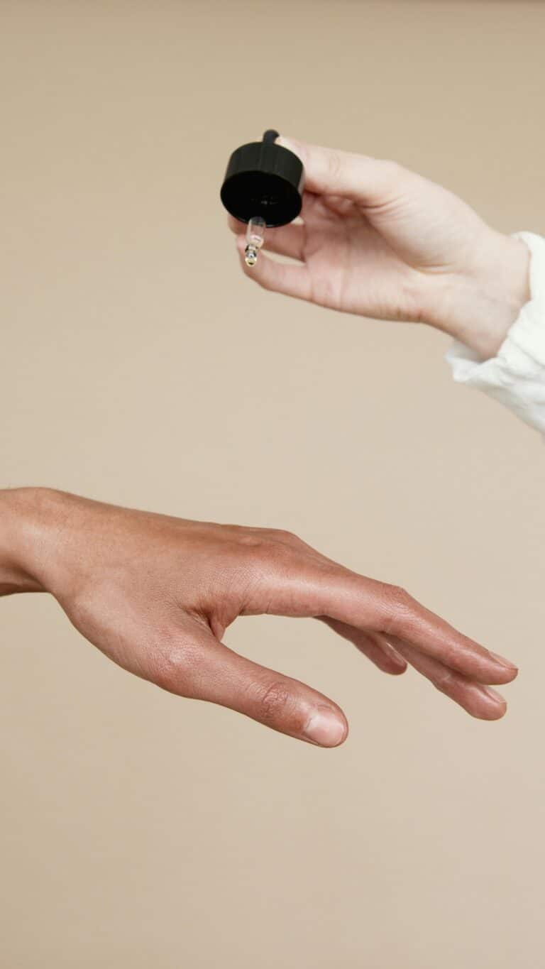 Huile hydratante pour le corps Bienfaits et utilisation